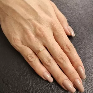 Anel Ouro 18K E Diamante Solitário