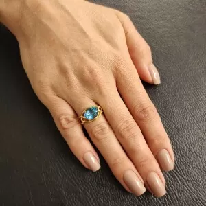 Anel Ouro 18K E Topázio