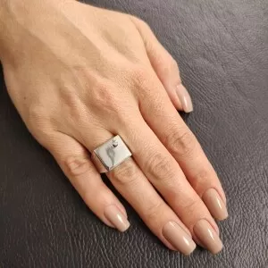 Anel Ouro Branco E Diamante Solitário